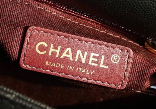 CHANEL bag