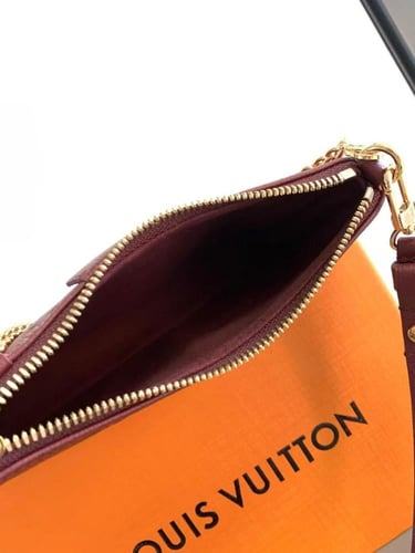 LV Pochette Easy