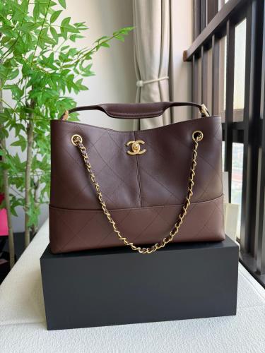 CHANEL bag 36