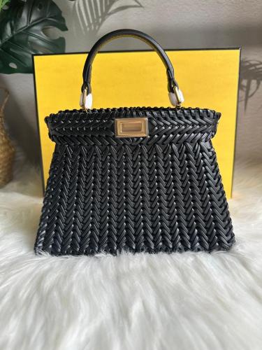 FENDI Peekaboo I SeeU