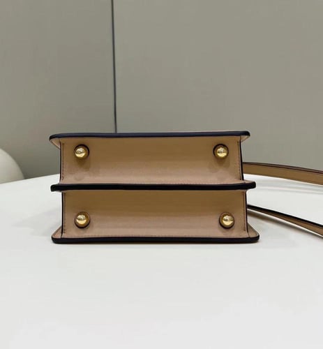 FENDI PEEKABOO ISeeU