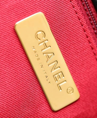 CHANEL 19 SHOPPING BAG