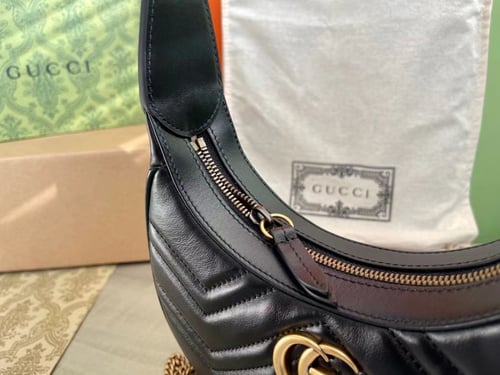 GG Marmont half-moon-shaped mini bag