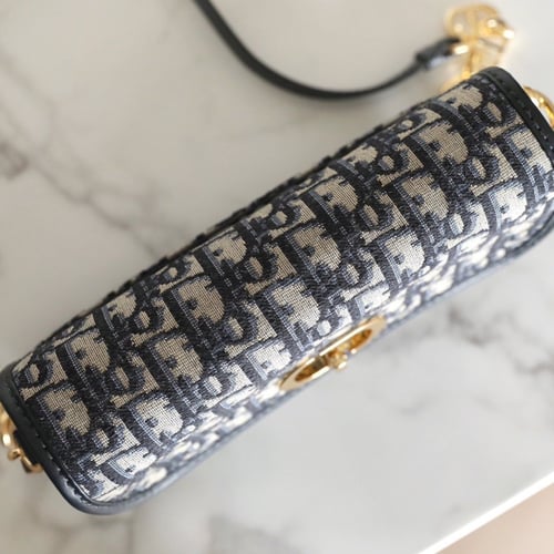 30 MONTAIGNE AVENUE BAG Blue Dior Oblique Jacquard