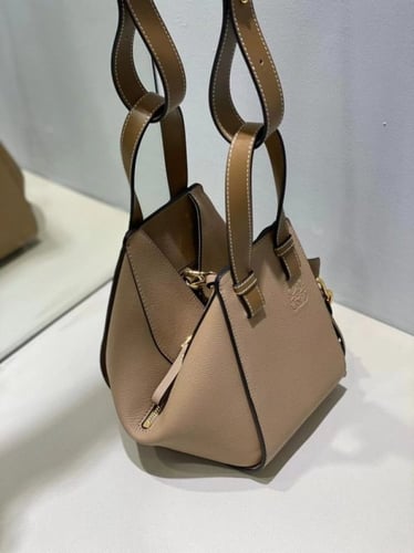 LOEWE Small Hammock bag in classic calfskin