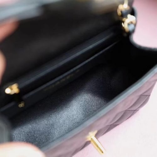 Mini CLASSIC HANDBAG