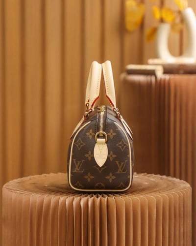 LV SPEEDY BANDOULIÈRE