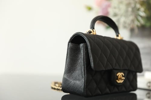 Black Quilted Pearl Crush Gold Ball Flap Bag