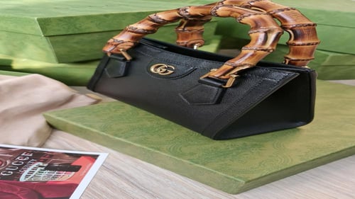 Gucci Diana jumbo mini bag