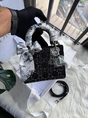 MINI LADY DIOR BAG Black Ultramatte Cannage Calfsk...