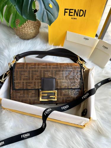 FENDI baguette