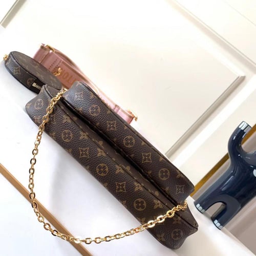 LV MULTI-POCHETTE Bag