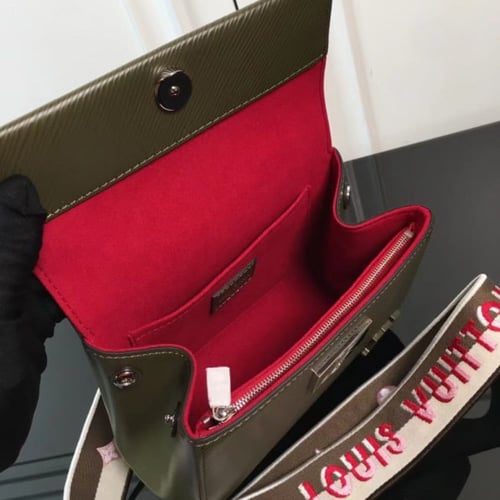 Louis Vuitton Green Epi Leather CLUNY MINI Bag