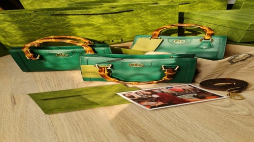 Gucci Diana jumbo mini bag