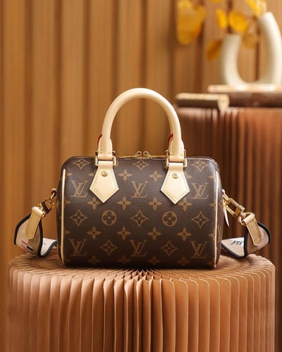 LV SPEEDY BANDOULIÈRE