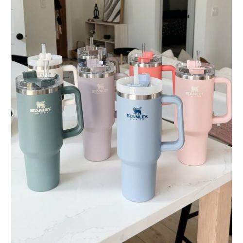 ترطيب ستانلي بالجملة (زجاجات المياه، الأكواب، أجهز...