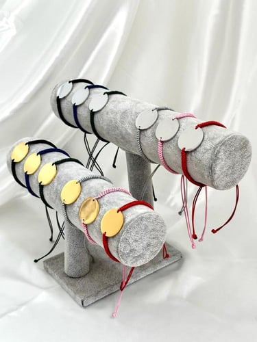 بكج اساور اوبيرلا ذهبي/فضي نحت كتابة او صورة