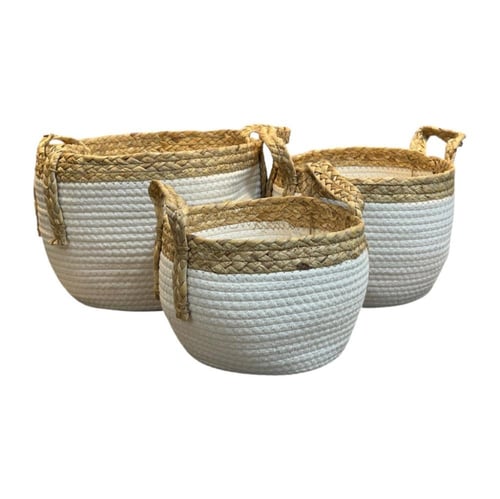 سلة خوص ابيض وبيج