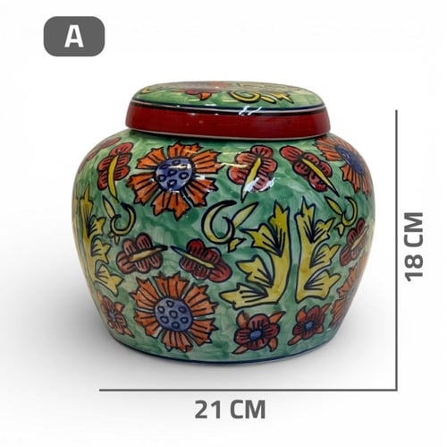 علبة مشجرة أخضر