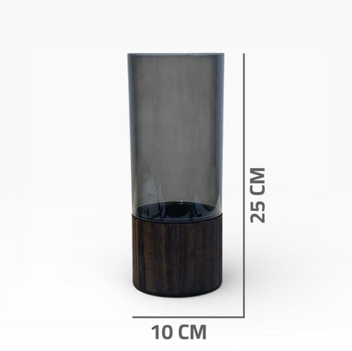 فازة بلاستيك بقاعدة خشب