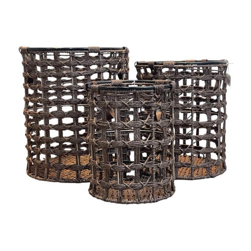 سلة ملابس منسوجة