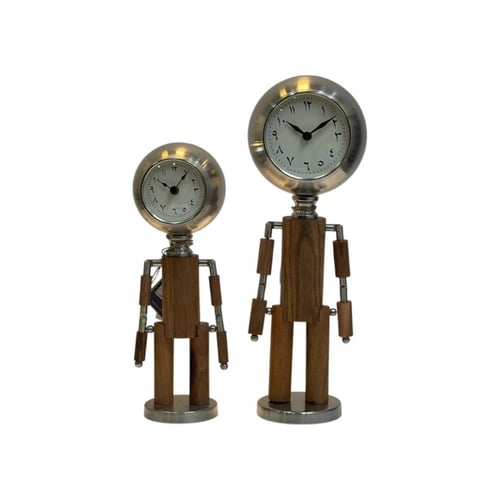 ساعه شكل روبوت خشبي