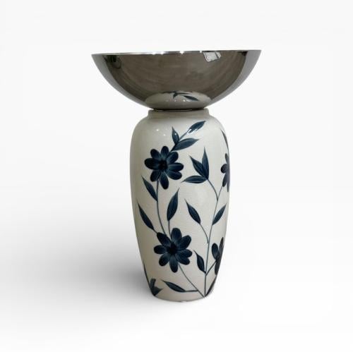 وعاء نقش كحلي