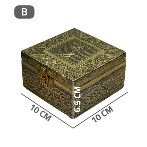 صندوق تراثي نحاس وحشب مربع