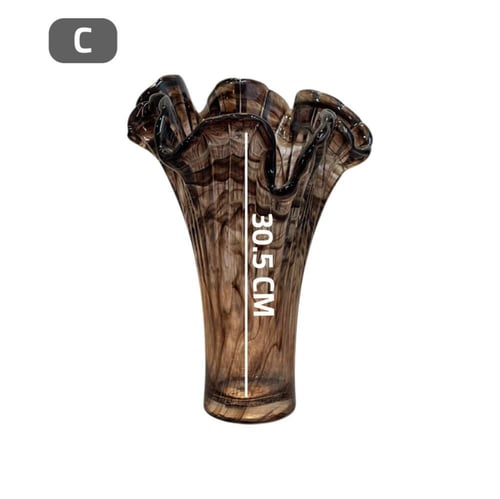 فازة زجاج بني