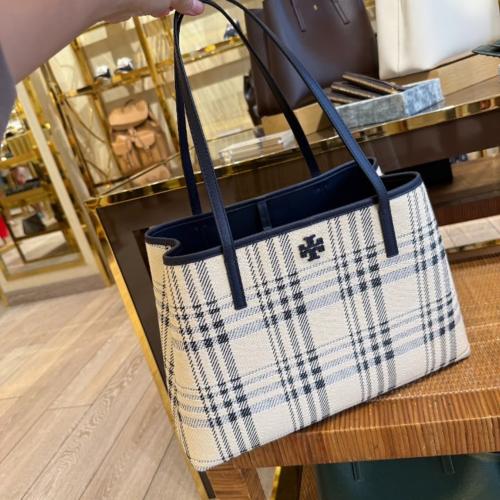 Blake Plaid Tote