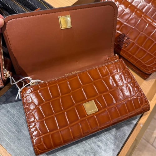 Thea Flat Wallet Crossbody