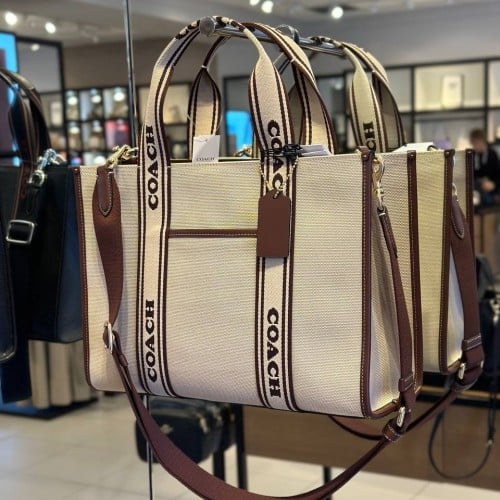 Smith Tote