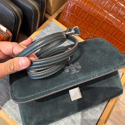 Thea Flat Wallet Crossbody