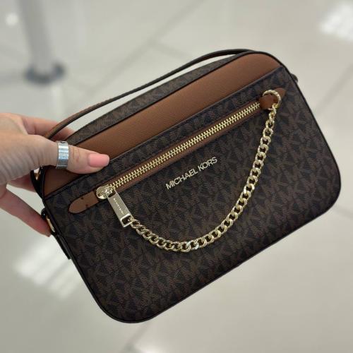 Jet Set Large Logo Crossbody Bag