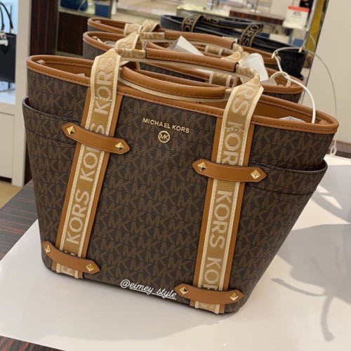 Logo Maeve Convertible Open Tote