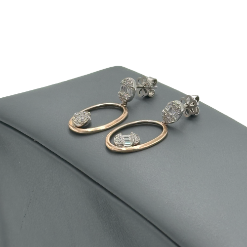 حلق ذهب روز قولد عيار 18 تصميم الماس الوزن : 3.2g