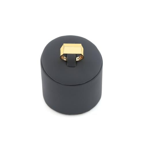 خاتم ذهب صافي عيار 18 الوزن:3.3g