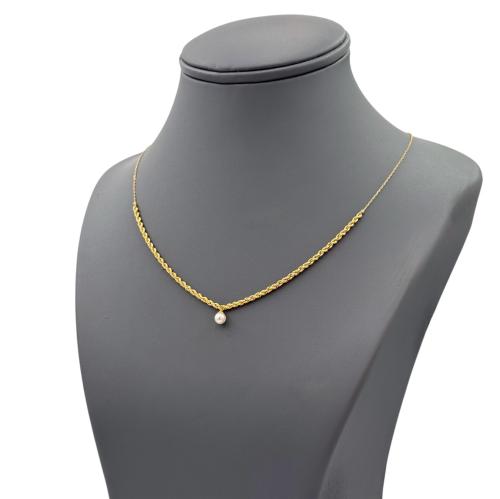 عقد ذهب عيار 18 مع لؤلؤ الوزن : 1.3g