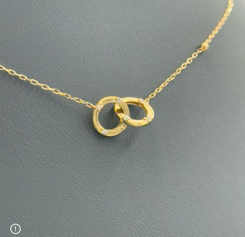 سوارة ذهب عيار 18 تصميم الماس الوزن : 0.8g