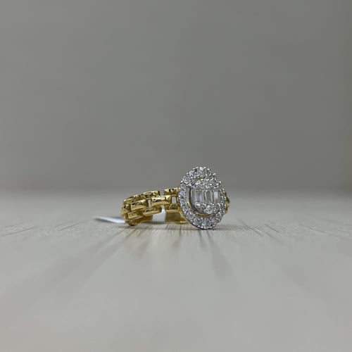 خاتم ذهب عيار 18 تصميم الماس الوزن : 3.6g