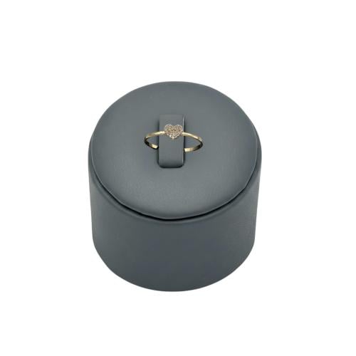 خاتم ذهب عيار 18 تصميم الماس الوزن : 0.7g