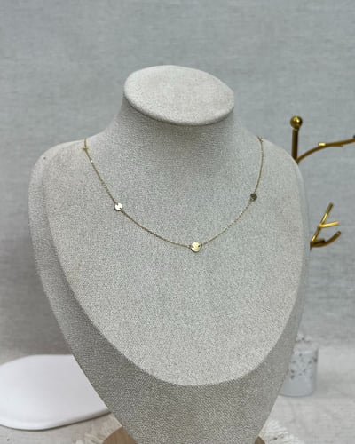 عقد ذهب صافي عيار 18 الوزن : 1.4g