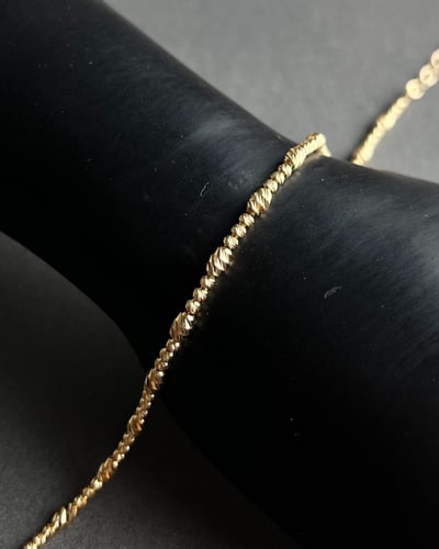 سوارة ذهب صافي عيار 18 الوزن:4.7g