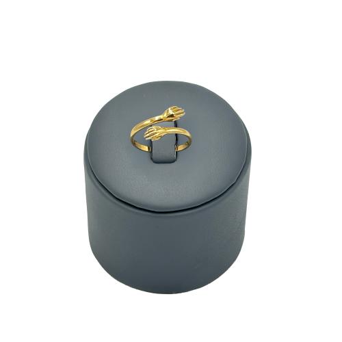 خاتم ذهب صافي عيار 18 الوزن : 2.3g