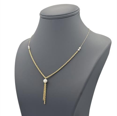 عقد ذهب عيار 18 الوزن : 1.9g