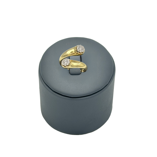 خاتم ذهب عيار 18 تصميم الماس الوزن : 3.4g