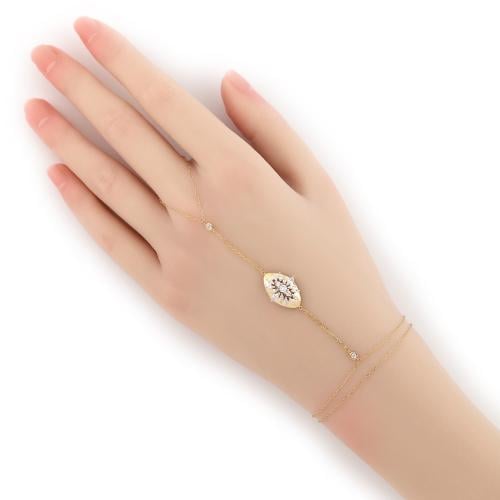 كف ذهب عيار 18 تصميم الماس الوزن :2.2g