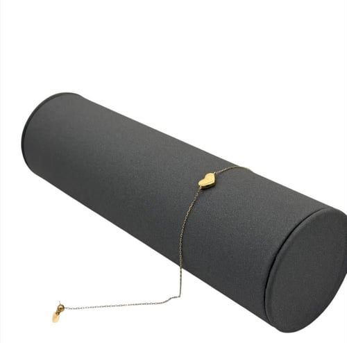 سوارة ذهب عيار 18 مع لون ميناء الوزن : 0.8g