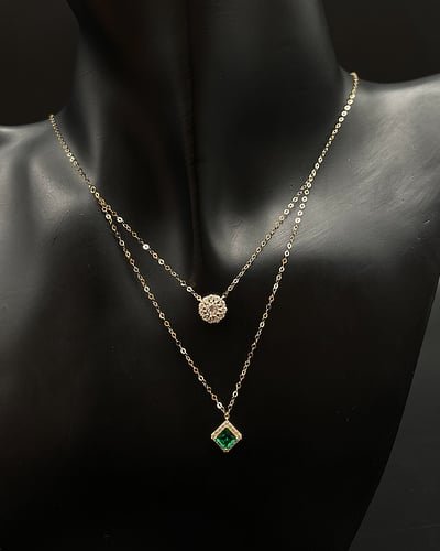 عقد ذهب عيار 18 تصميم الماس الوزن:1.2g