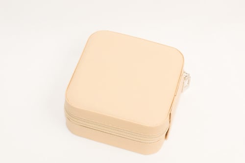 شنطة اكسسوارات